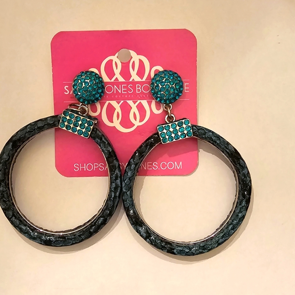 Vintage Snakeskin Sassy Jones Earrings